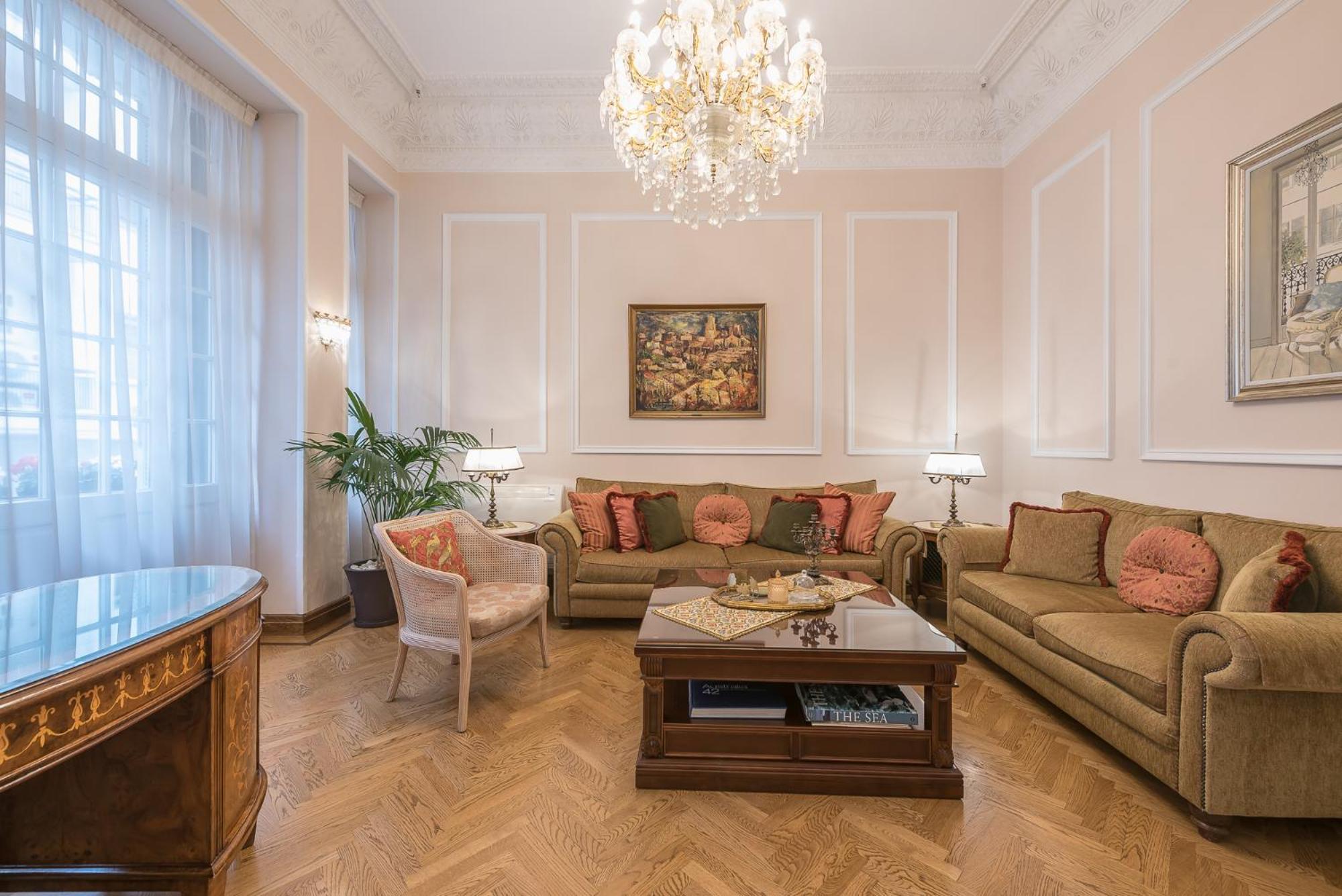 The Rare Luxury Gem Near Syntagma, Kolonaki Square Apartment Athens Exterior photo